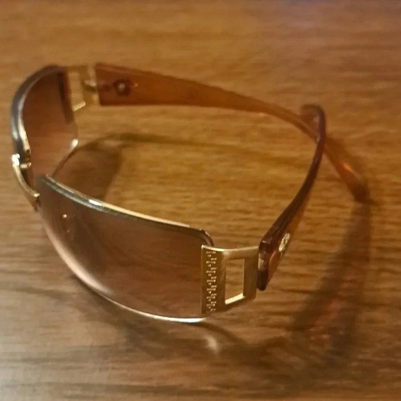 Fashion Sunglasses | One Size | Brown w/gold accents | Gently worn - Picture 4 of 9